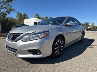 Used 2017 Nissan Altima 2.5 SV