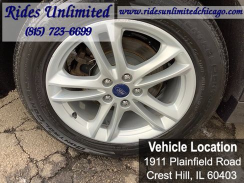 Used 2018 Ford Fusion SE image 35