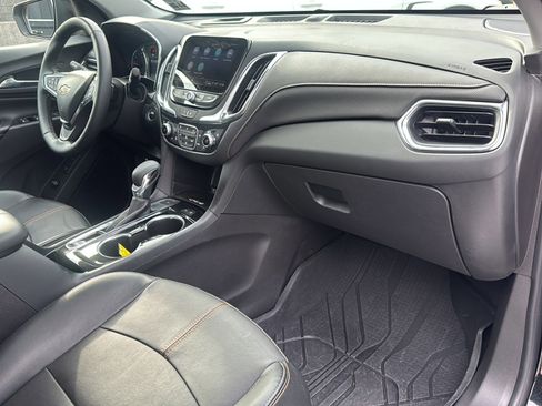 Used 2024 Chevrolet Equinox Premier image 11