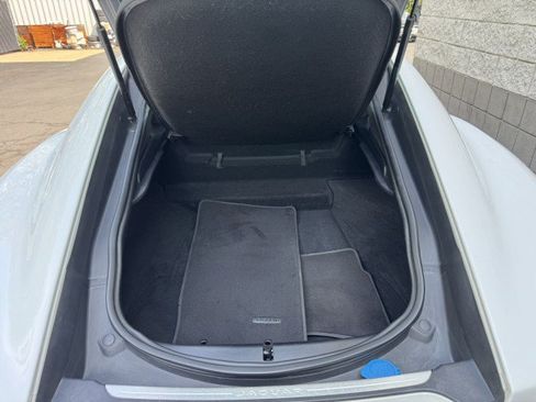 Used 2017 Jaguar F-TYPE Coupe RWD image 8