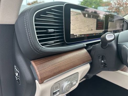 New 2026 Mercedes-Benz GLE 350 4MATIC image 18