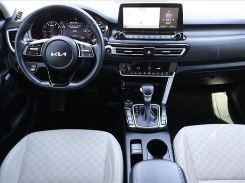 Used 2022 Kia Seltos SX AWD/4WD image 19