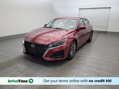 Used 2023 Nissan Altima 2.5 SV FWD image 1
