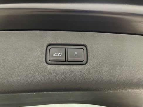 Used 2023 Genesis GV80 3.5T Advanced + w/ Cargo Package image 16