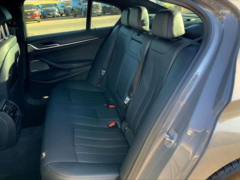 Used 2022 BMW 530i xDrive image 20