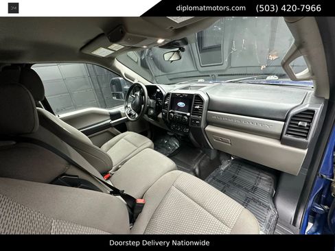 Used 2022 Ford F250 XLT w/ FX4 Off-Road Package image 18
