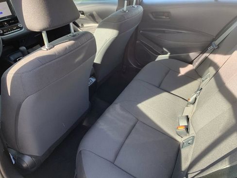 Used 2025 Toyota Corolla LE image 15