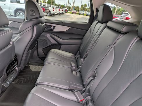Used 2024 Acura MDX FWD w/ Technology Package image 16