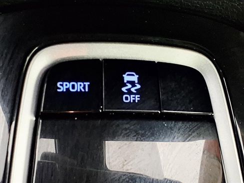 Used 2022 Toyota Corolla SE image 22