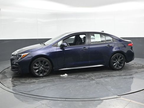 Used 2023 Toyota Corolla SE image 7