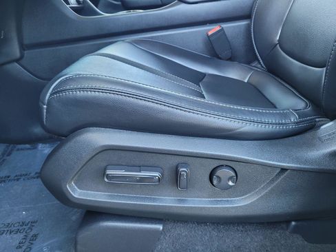 Used 2025 Honda Pilot EX-L image 23