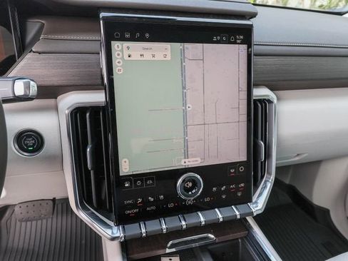 New 2026 GMC Acadia Denali w/ Super Cruise Package FWD image 20