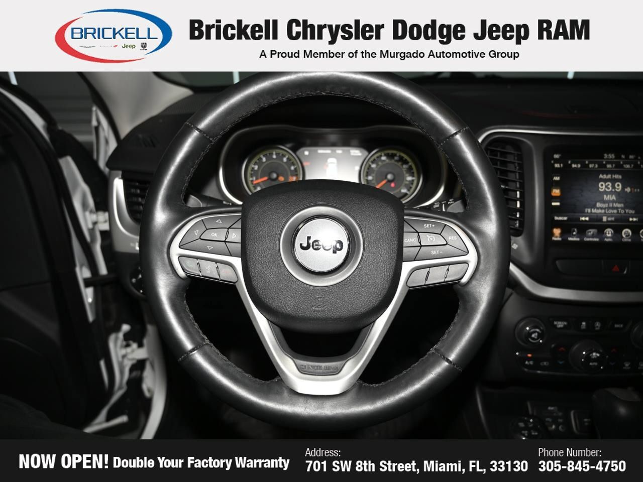 Used 2015 Jeep Cherokee Trailhawk w/ Comfort/Convenience Group AWD/4WD image 34