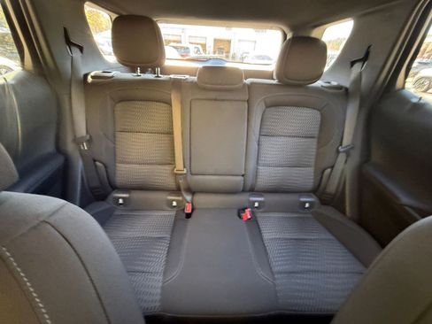 Used 2025 Chevrolet Equinox LT image 38