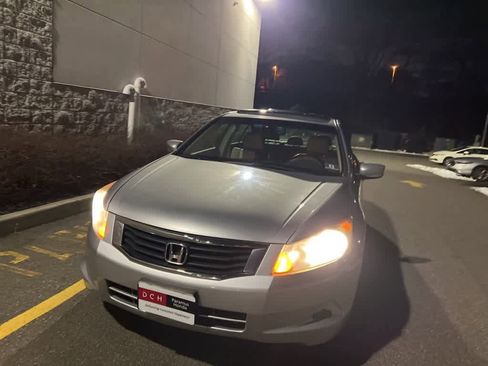 Used 2009 Honda Accord EX-L image 30