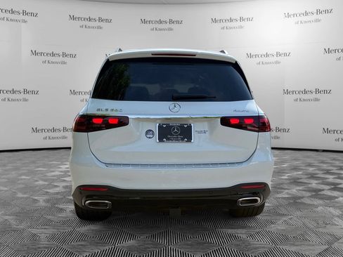 New 2025 Mercedes-Benz GLS 580 4MATIC image 4