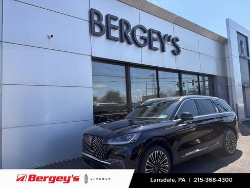 New 2026 Lincoln Aviator Black Label w/ Dynamic Handling Package AWD/4WD image 1