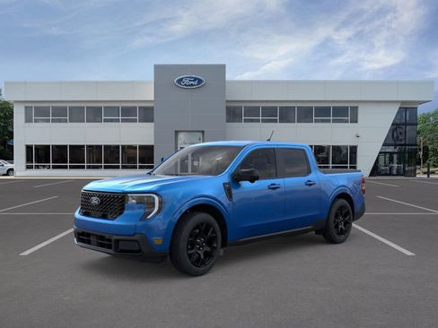 New 2025 Ford Maverick Lariat w/ Black Appearance Package image 25