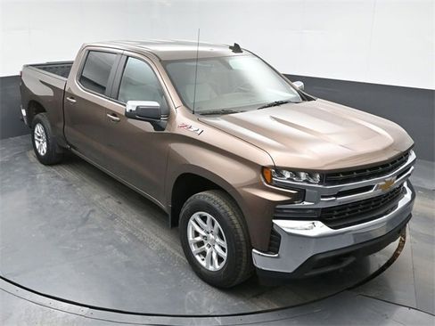 Used 2019 Chevrolet Silverado 1500 LT w/ All-Star Edition image 26