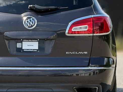 Used 2014 Buick Enclave Premium FWD image 14