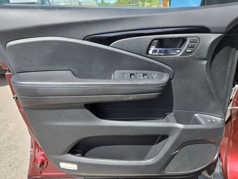 Used 2021 Honda Passport Elite image 17