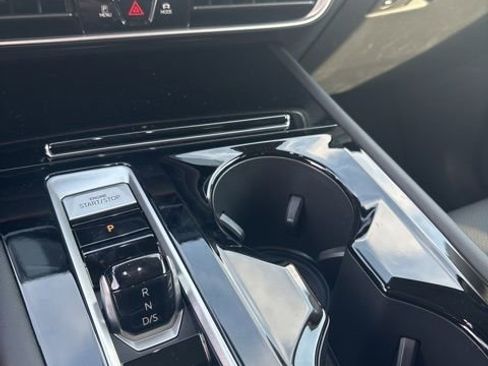 New 2026 Volkswagen Atlas Peak Edition AWD/4WD image 17