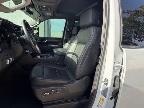 Certified 2025 GMC Sierra 2500 Denali w/ Denali Reserve Package AWD/4WD image 13