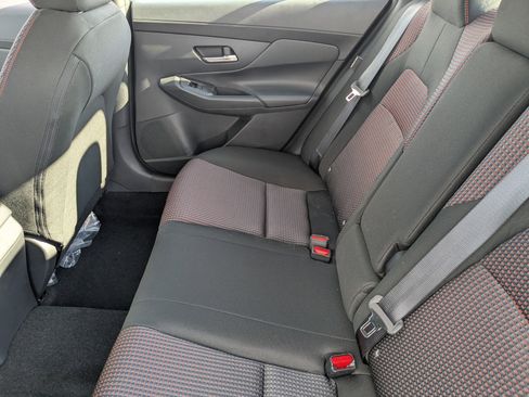 New 2027 Nissan Sentra SR w/ Floor Mat Package FWD image 24