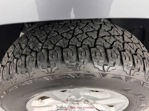 Used 2019 Chevrolet Silverado 1500 RST w/ All-Star Edition AWD/4WD image 18