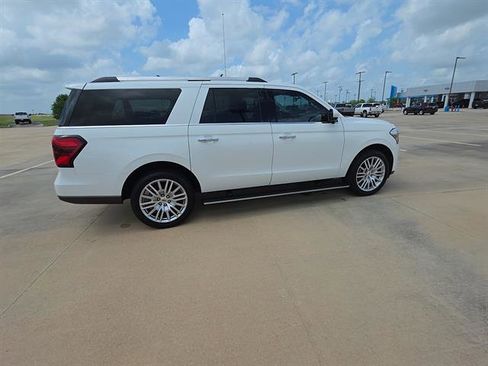 Used 2024 Ford Expedition Max Limited RWD image 8