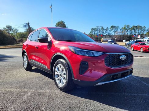 New 2026 Ford Escape Active image 3
