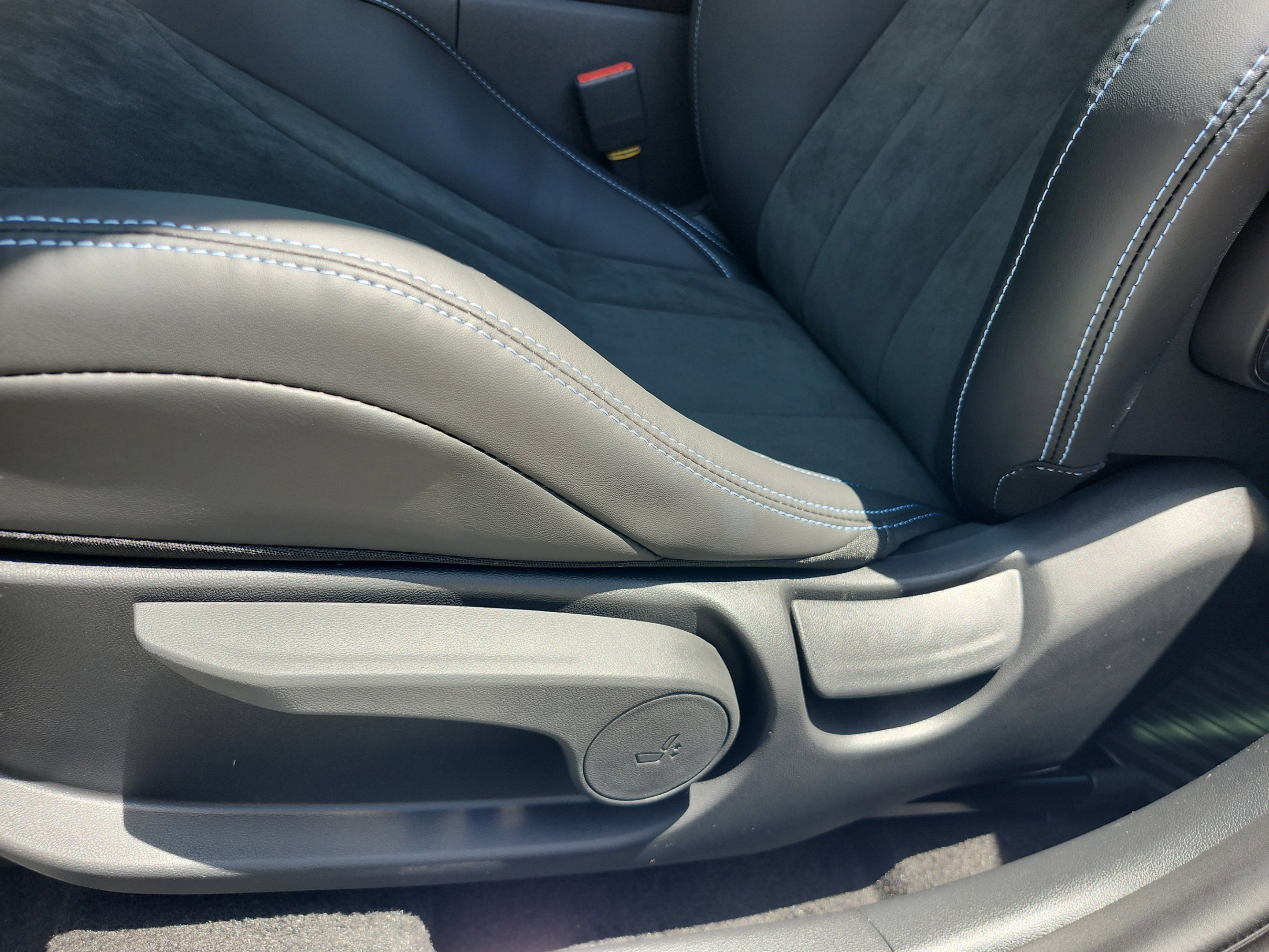 Certified 2026 Hyundai Elantra N FWD image 14