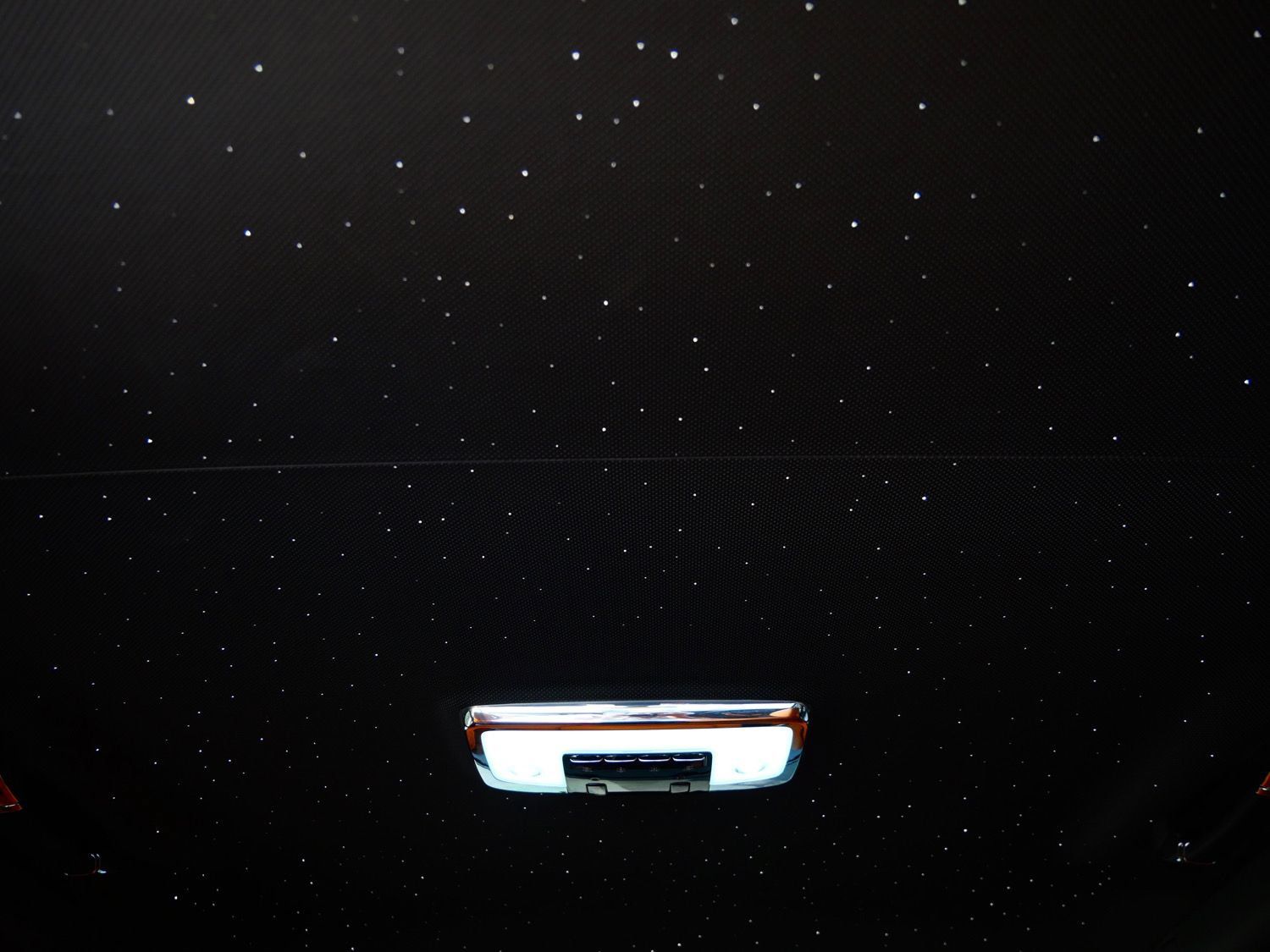 Certified 2023 Rolls-Royce Cullinan Black Badge w/ Dark Exterior Package AWD/4WD image 19