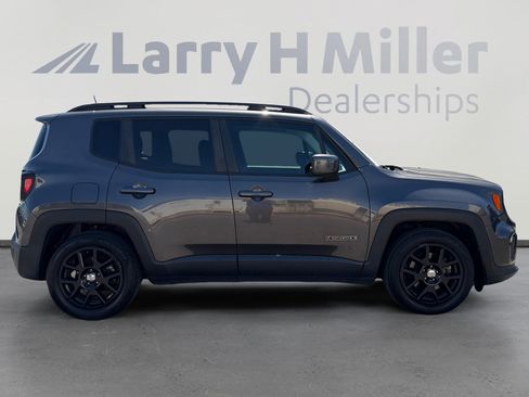 Used 2020 Jeep Renegade Latitude w/ Popular Equipment Group FWD image 6