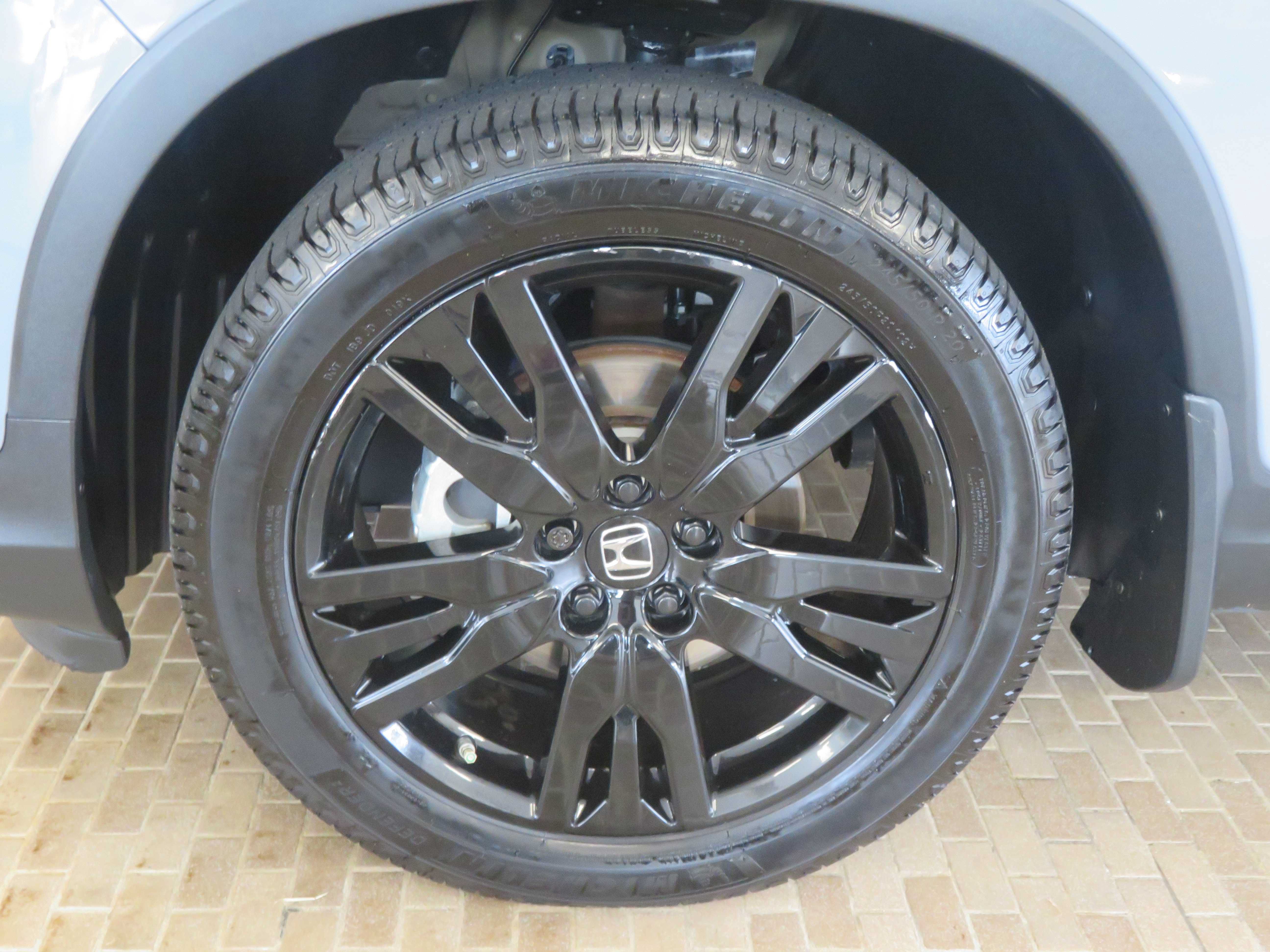 Used 2022 Honda Pilot Black Edition image 7