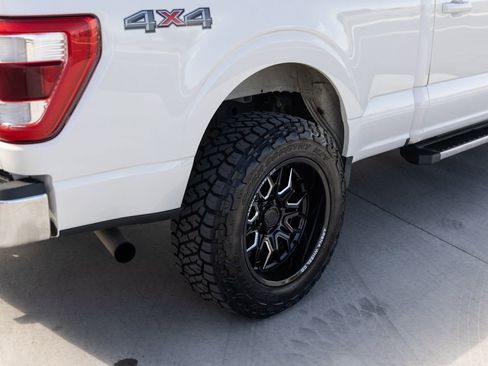 Used 2021 Ford F150 Lariat w/ Max Trailer Tow Package AWD/4WD image 9