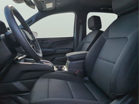 Certified 2024 Chevrolet Colorado Trail Boss w/ Advanced Trailering Package image 11