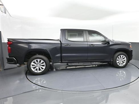 Used 2023 Chevrolet Silverado 1500 Custom image 27