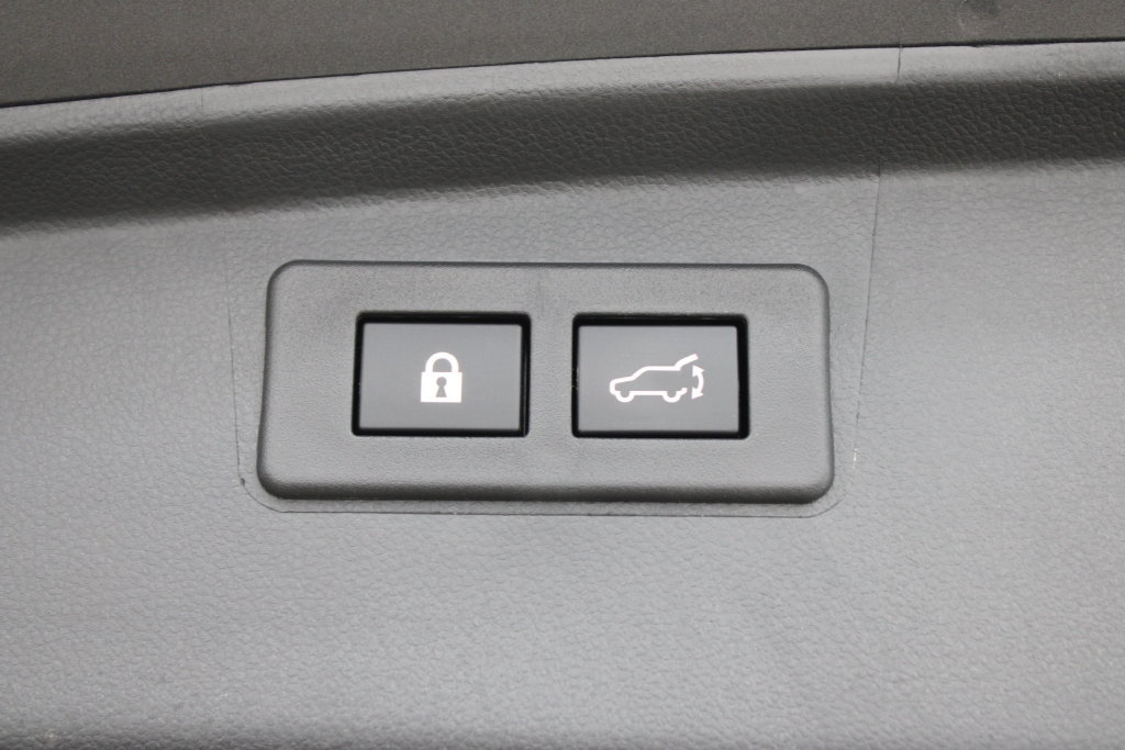 Used 2024 Subaru Outback Touring AWD/4WD image 32
