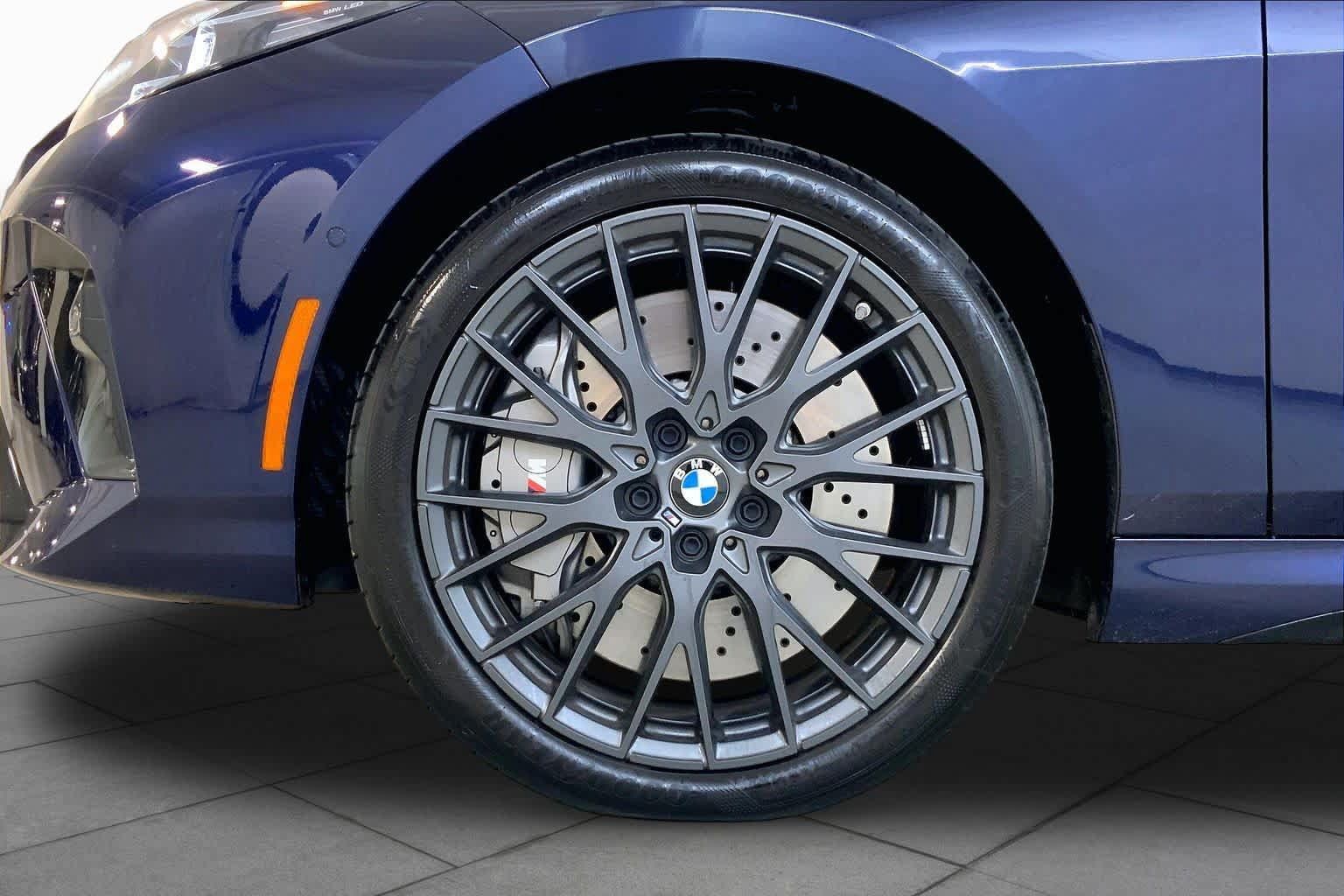 Used 2026 BMW M235i xDrive w/ M Performance Package AWD/4WD image 10