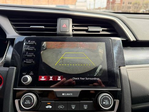 Used 2019 Honda Civic Sport image 13