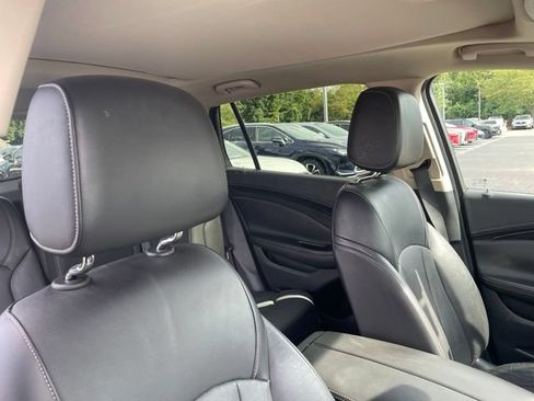 Used 2017 Buick Envision Premium w/ Driver Confidence Package AWD/4WD image 7