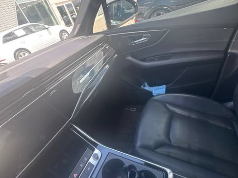 Used 2020 Audi Q7 2.0T Premium Plus AWD/4WD image 8