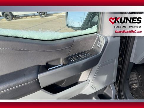 Used 2024 Ford F150 XLT w/ Mobile Office Package image 11