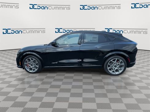 New 2025 Ford Mustang Mach-E GT image 5