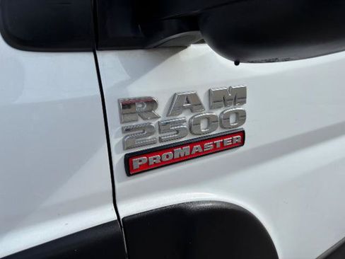 Used 2019 RAM ProMaster 2500 FWD image 12