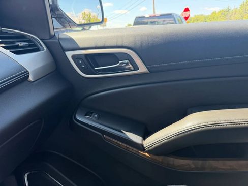Used 2018 GMC Yukon Denali AWD/4WD image 50