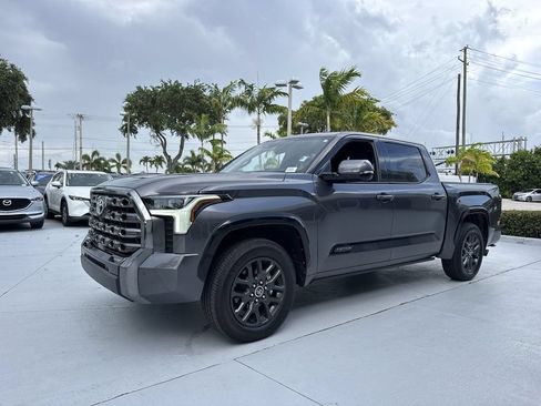 Used 2023 Toyota Tundra Platinum w/ Advanced Package AWD/4WD image 28