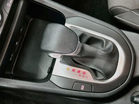 Used 2024 Kia Forte LXS FWD image 25