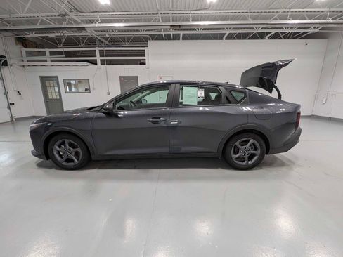 Certified 2025 Kia K4 LXS image 12